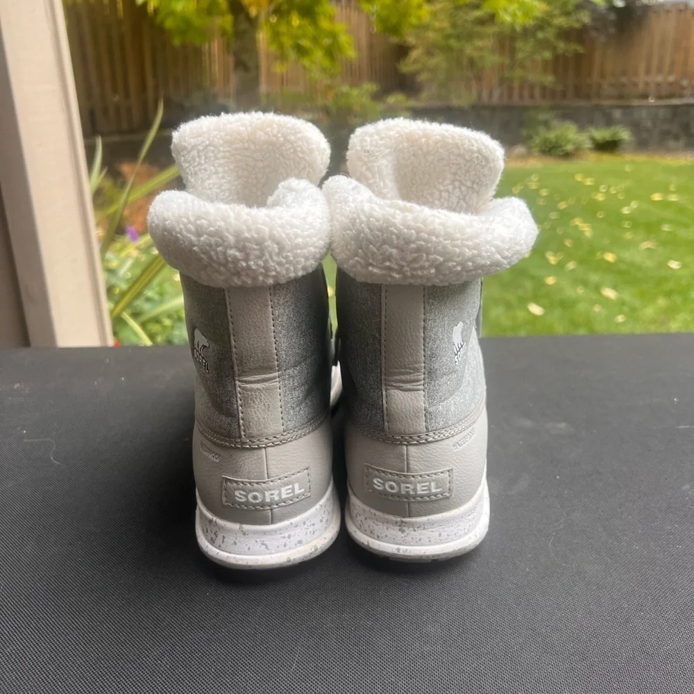 Sorel Gray Explorer Carnival Fleece-Lined Boots 8